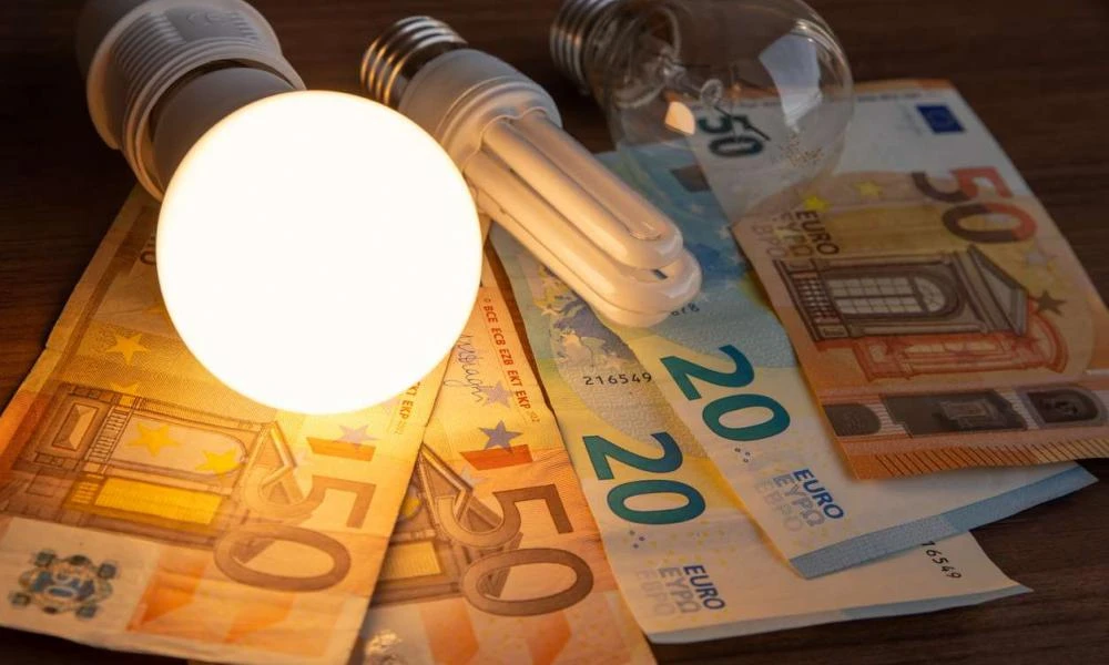 Στα "τάρταρα" η τιμή του ηλεκτρισμού το τριήμερο της 25ης Μαρτίου